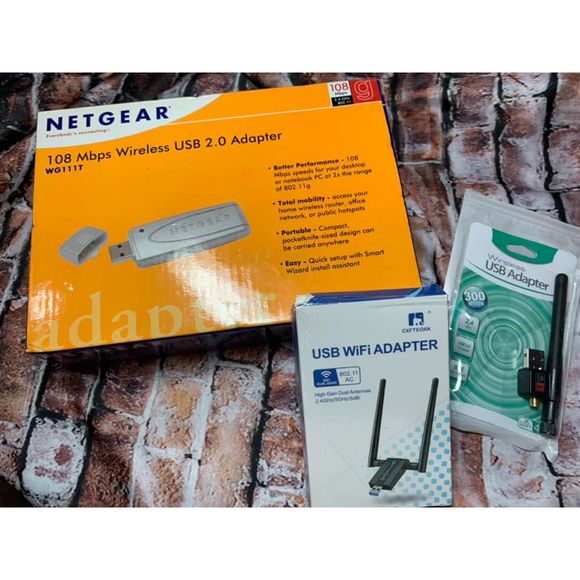 Lot of USB Adapters for Computer Netgear Wireless 2.0 Adapter PLus More - Picture 1 of 5